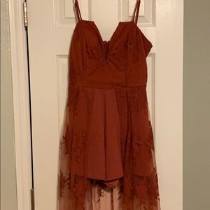 Windsor romper with train